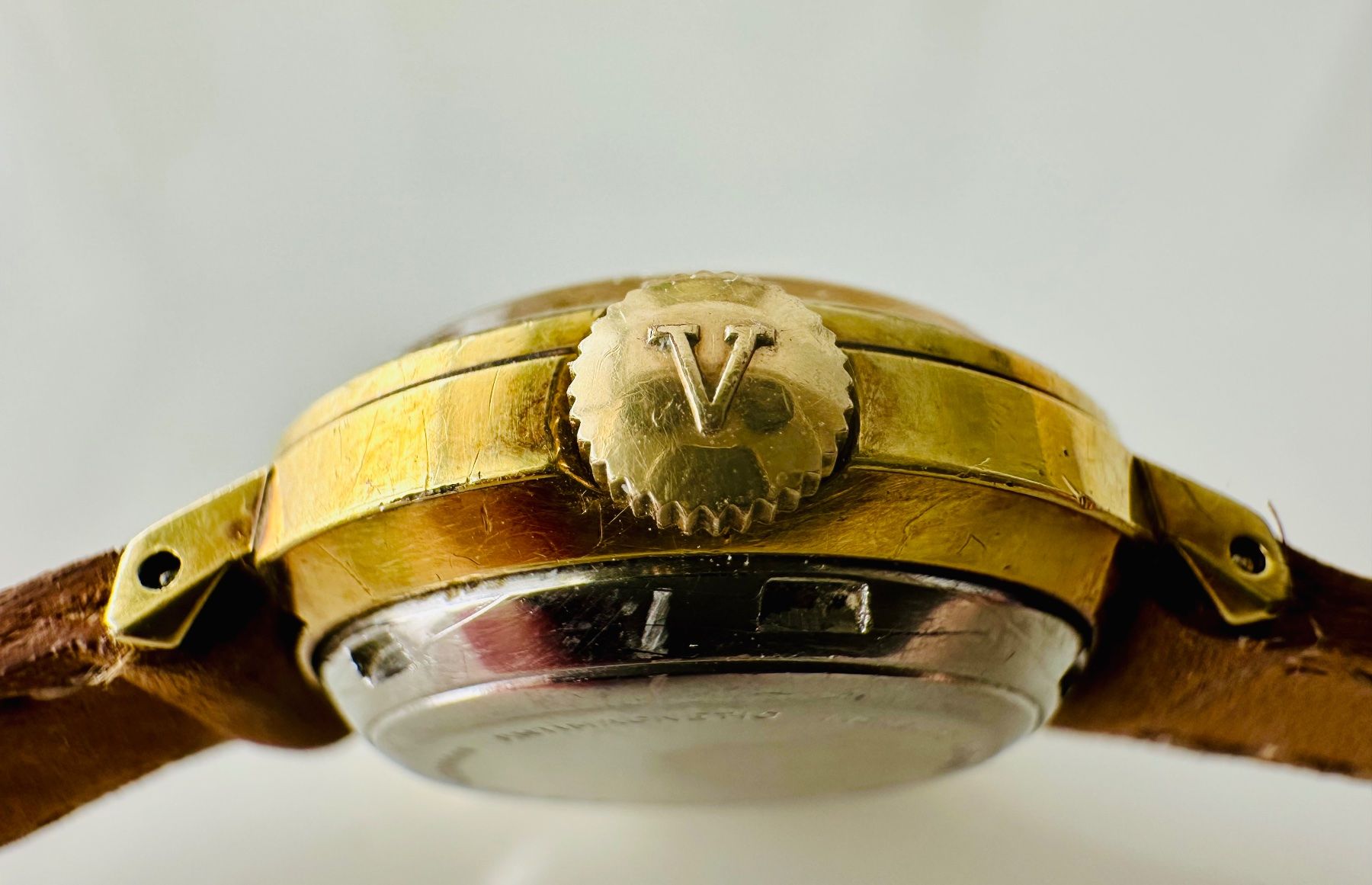 Vulcain Orologi: NEUVE -  VULCAIN CENTENARY AUTOMATIC DATE 23 mm parfait état – Nuovo e nell'imballaggio originale da Conthey venduto da advisia 9
