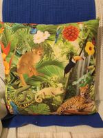 Wunderschönes Dekokissen mit Dschungelmotiv