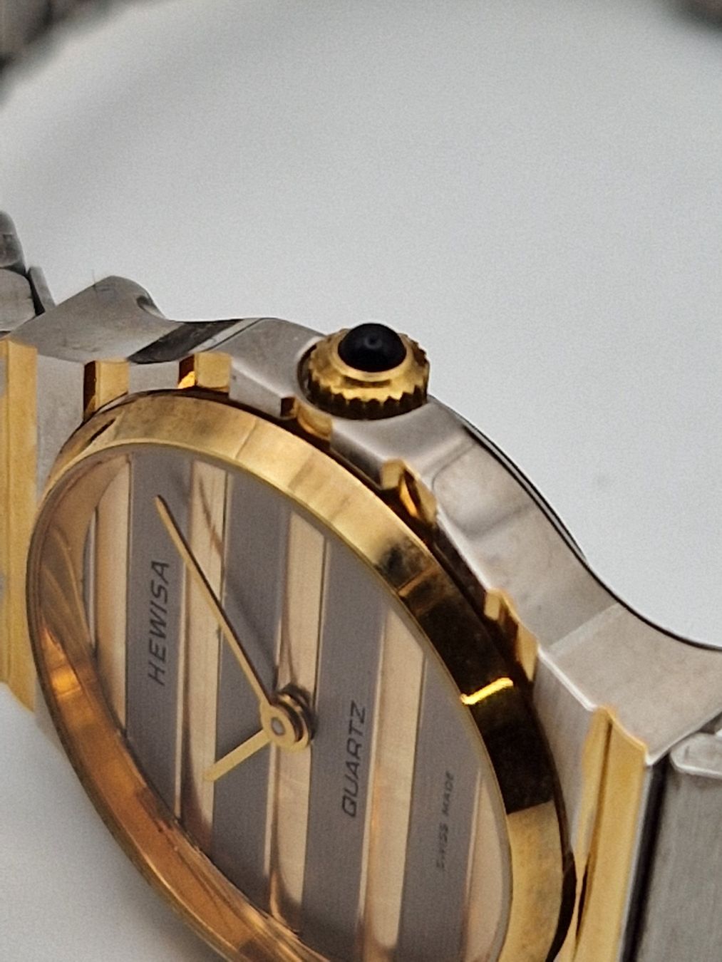 Uhren: Hewisa - quartz - 25mm – Gebraucht aus Sembrancher von nat_k8yk 2