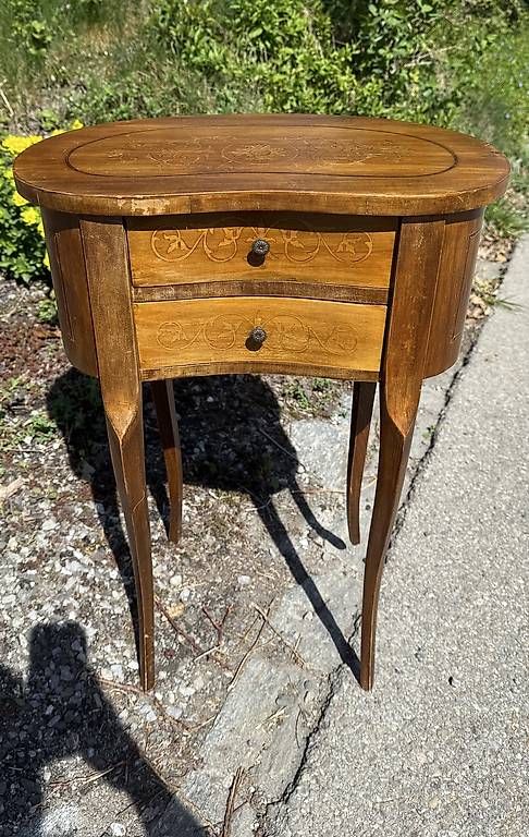 Tavoli: Antiker Beistelltisch, Holz – Usato da Winterthur venduto da Me_sell_buy 1