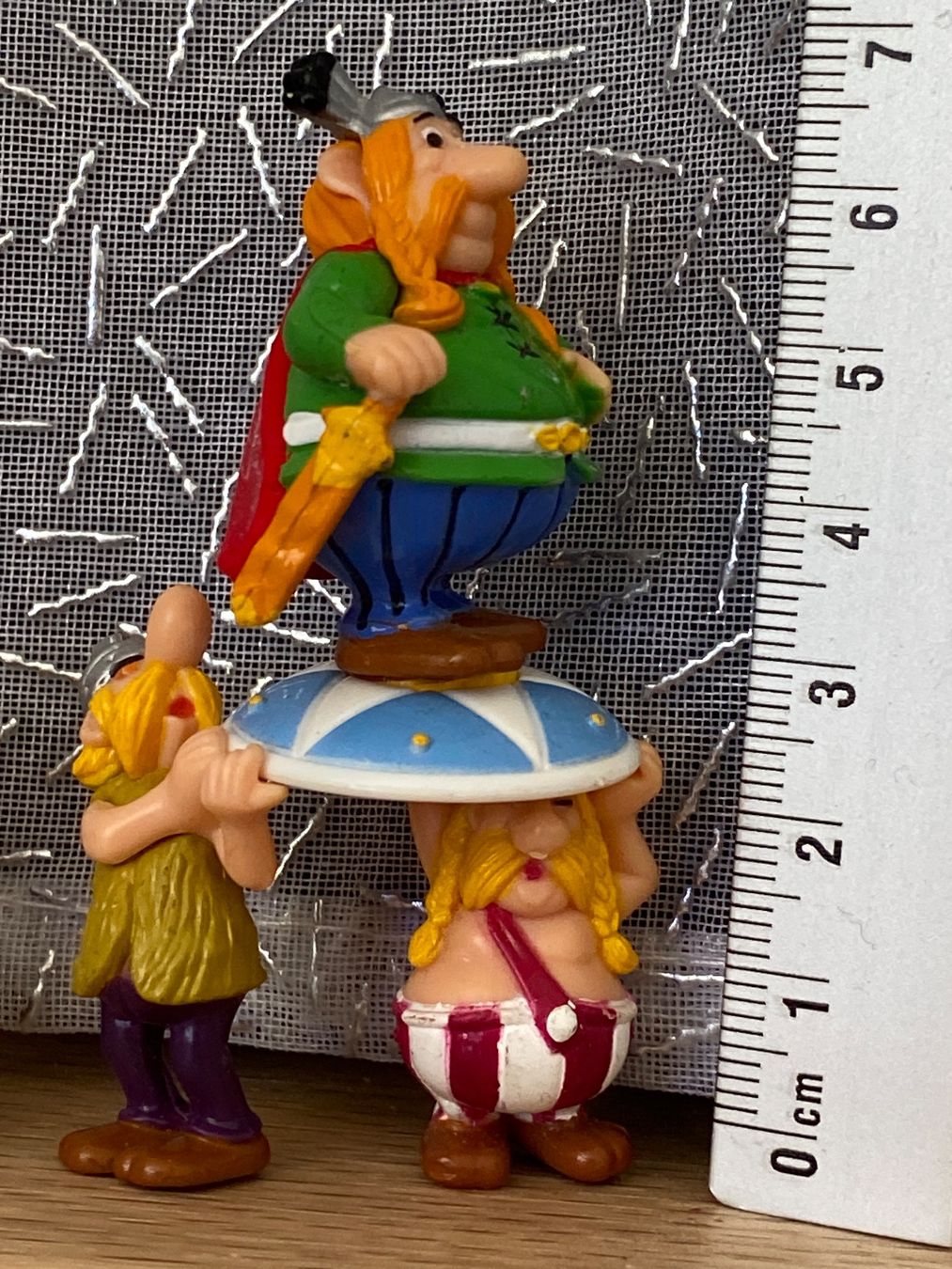 Comics: Figurines Astérix et Obélix - Kinder 2003 – Gebraucht aus Fribourg von Ldan 1