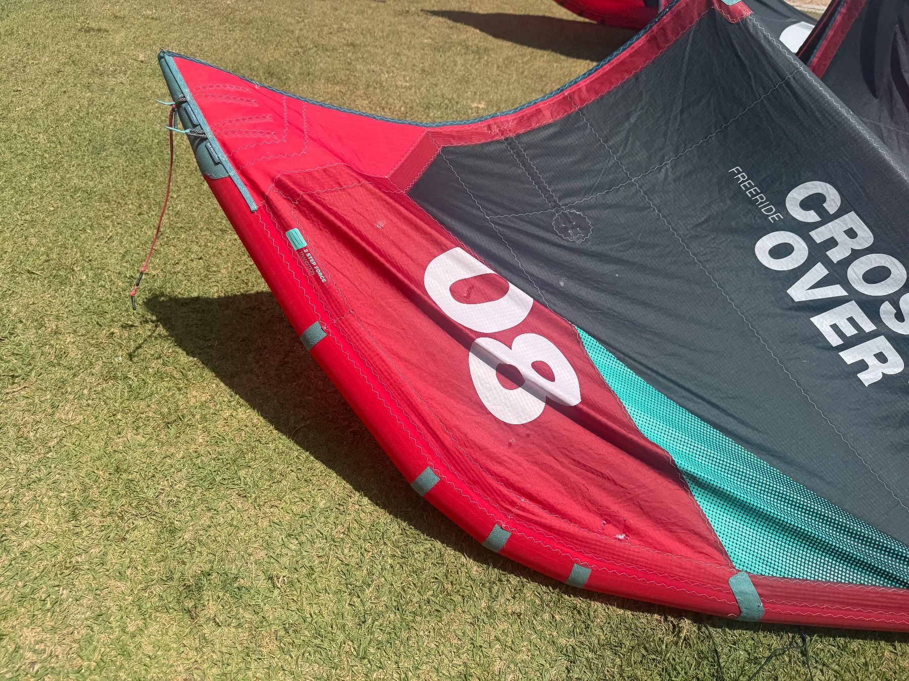 Aquilone: Kitesurf Eleveight RS 8m – Usato da Sornard (Nendaz) venduto da ost_5x8f 2