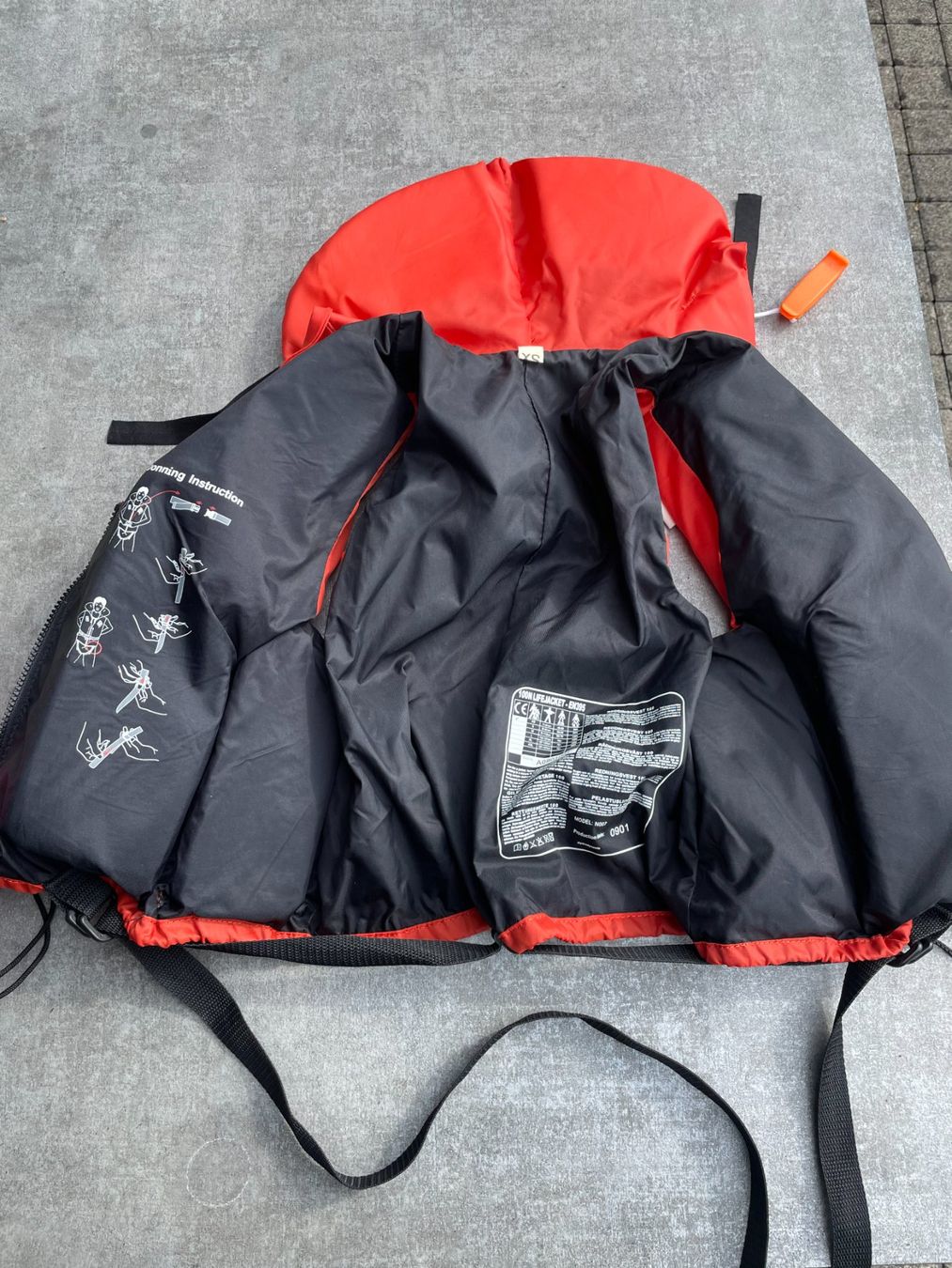 Giubbotti di salvataggio: Schwimmweste "Ron Marks Australia" Kinder - Grösse XS – Usato da Wilen (Sarnen) venduto da alpvester 2
