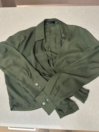 🌿 Cropped Bluse | Olivgrün | Gr. 36