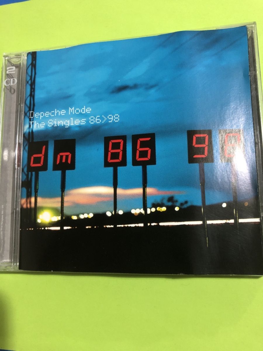 CD: Depeche Mode - The Singles 86>98 - – Usato da Flaach venduto da rubo7