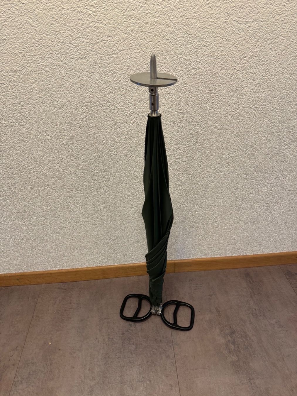 Ombrelli: SITZREGENSCHIRM VINTAGE – Usato da Herzogenbuchsee venduto da zukerka 3