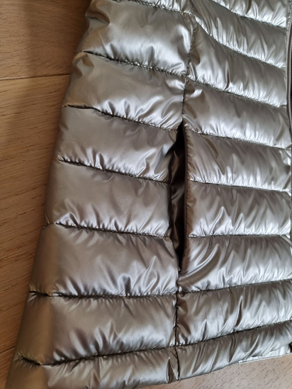 Giacche: Steppjacke silber-beige Gr. M neuwertig – Nuovo (secondo la descrizione) da himmelried venduto da bribuli 3