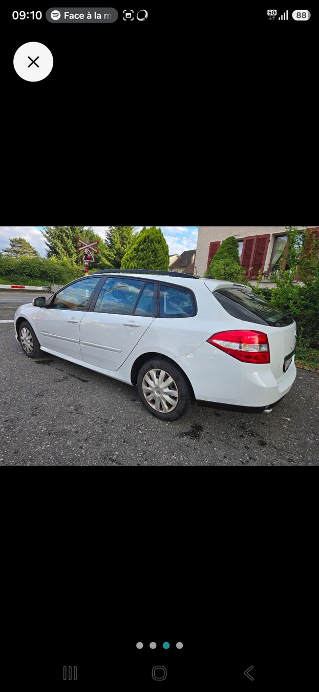 Renault Autos: Renault Laguna 2.0 Diesel ab 1.- – Gebraucht aus Grenchen von dav_jlt8