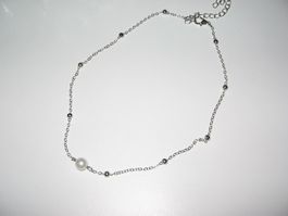 Kette silberfarbig: Perle/Silberkugeln