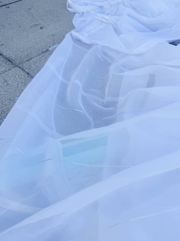 Rideaux: Vorhänge durchscheinend weiss 250cm 300cm transparent – D'occasion à Stachen par maf_5cnd 2