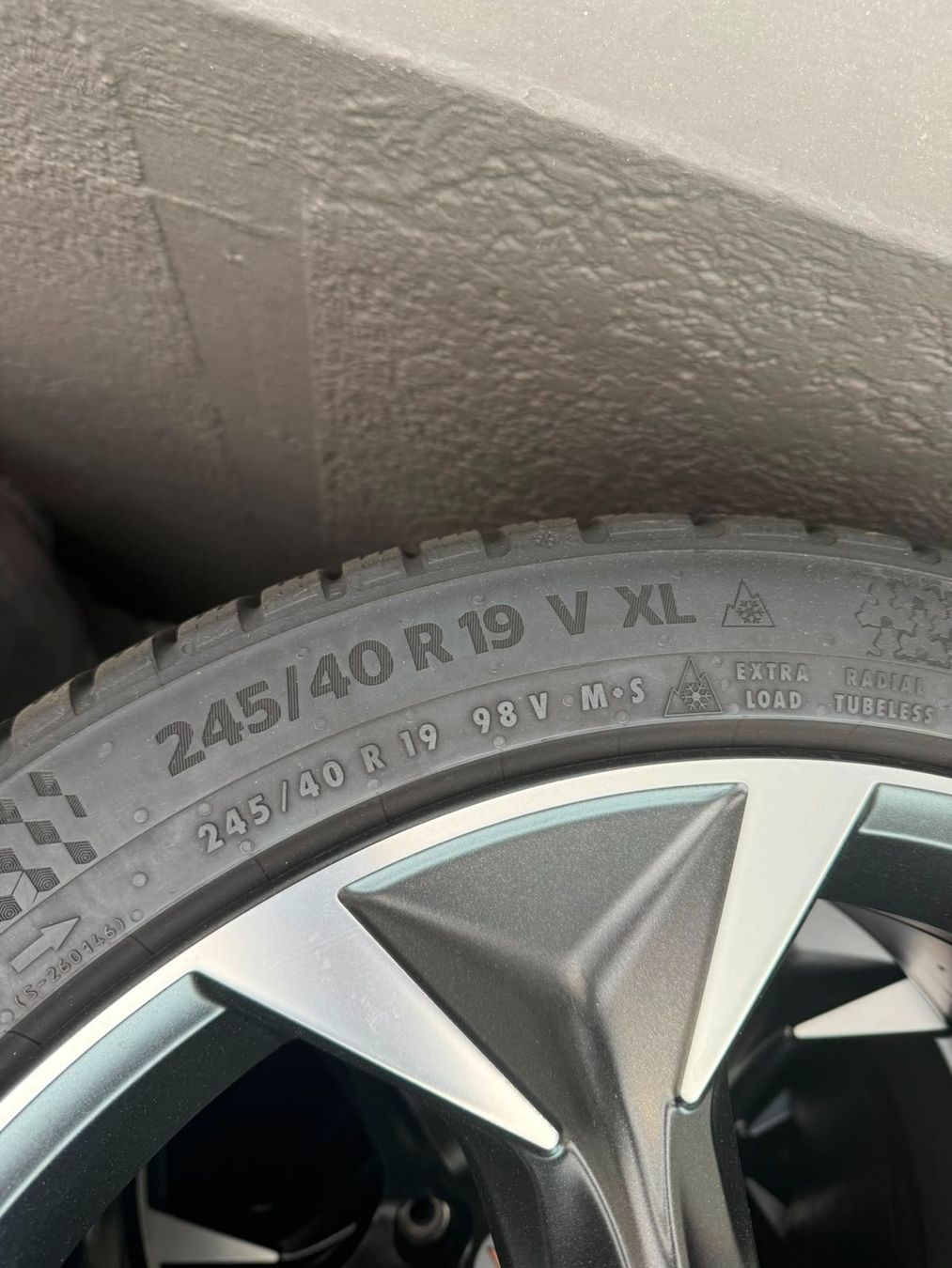 Pneumatici & Ruote complete: Cupra Formentor VZ Winterkompletträder – Usato da Root venduto da Kevin_Leandro 3