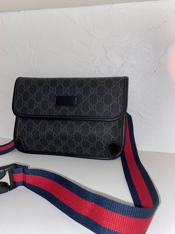 Taschen: Sacoche gucci – Gebraucht aus Basel von dot_wt68 2