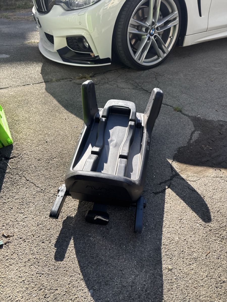 Nuna Seggiolini per auto: Maxi così Nuna mit isofix base grau – Usato da Stein am Rhein venduto da har_vj79 5