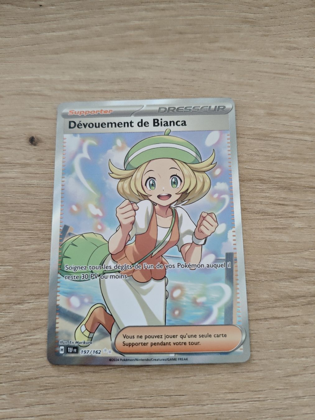 Pokémon Carte collezionabili: Dévouement de Bianca Full Art FR 197/162 – Nuovo e nell'imballaggio originale da Develier venduto da Ant_ckl5 2