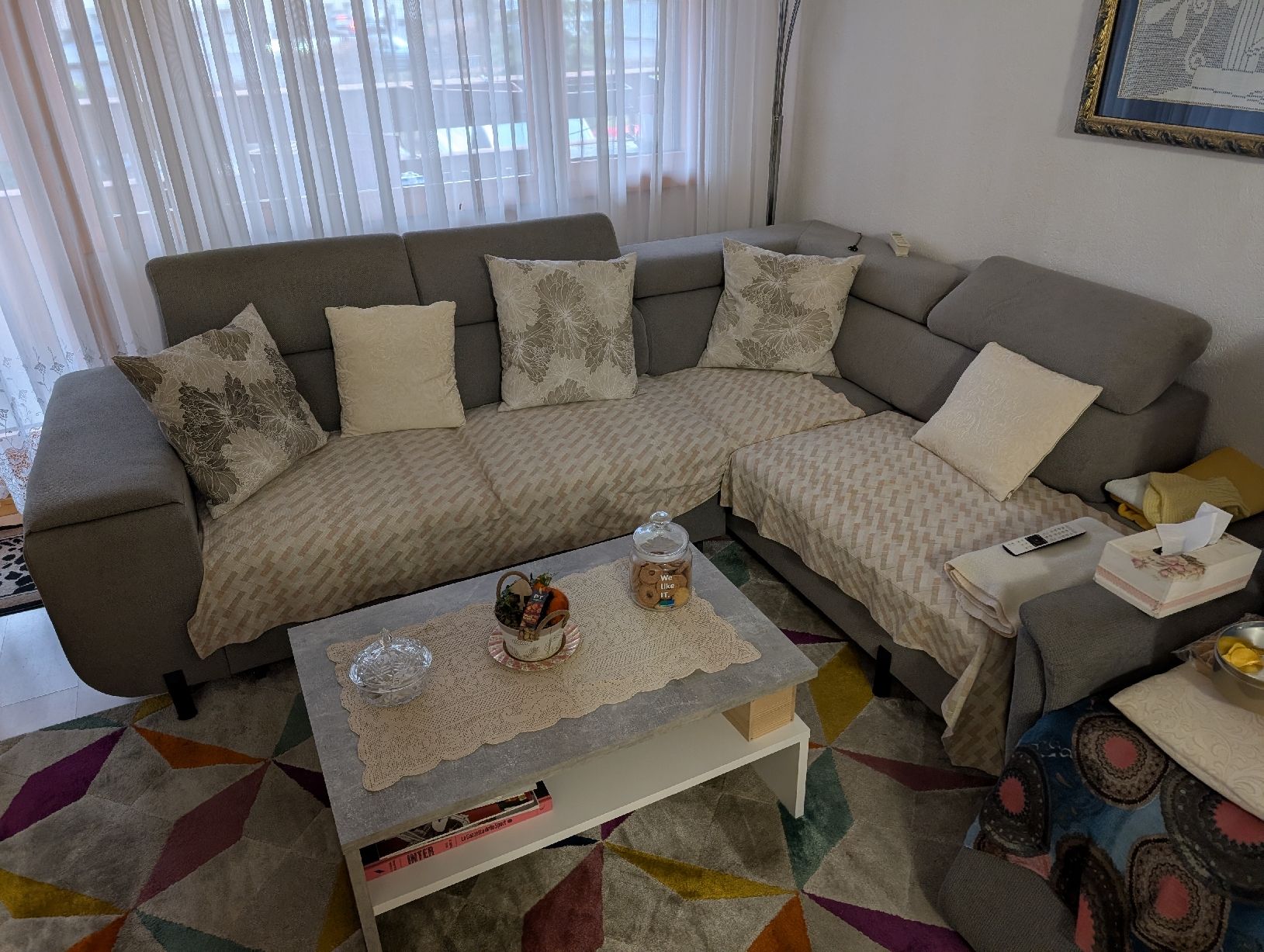 Conforama Divani: Ecksofa mit Bettfunktion inkl Tischlein – Nuovo (secondo la descrizione) da Zufikon venduto da Cmilan331 4