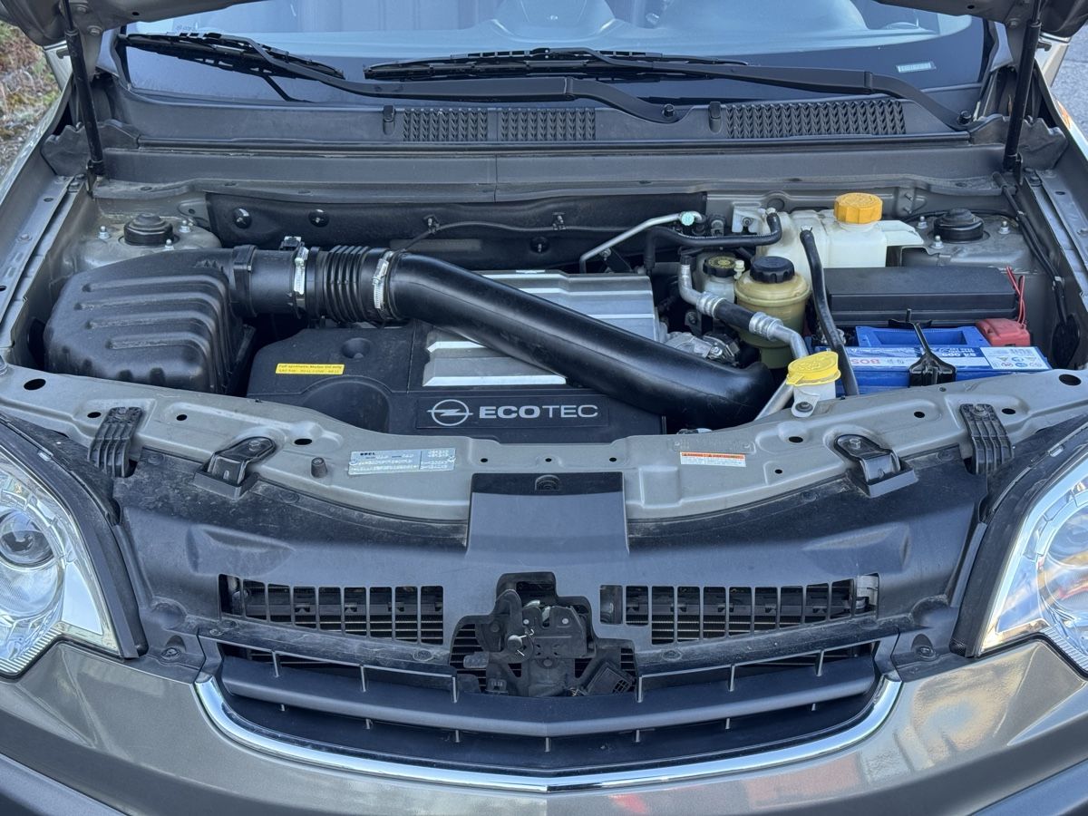 Opel Automobili: Opel antara 3.2 v6 – Usato da Bärschwil venduto da BestCars_handel24 4