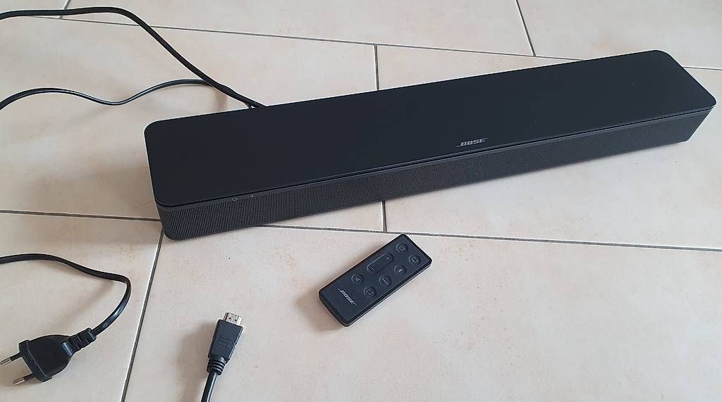 Casse acustiche: Barre de son Bose TV Speaker (Bluetooth, HDMI, télécommande) – Usato da Ballaigues venduto da alb_wky6