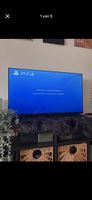 Playstation 4 inkl. allen Kabeln & 2 Controllern