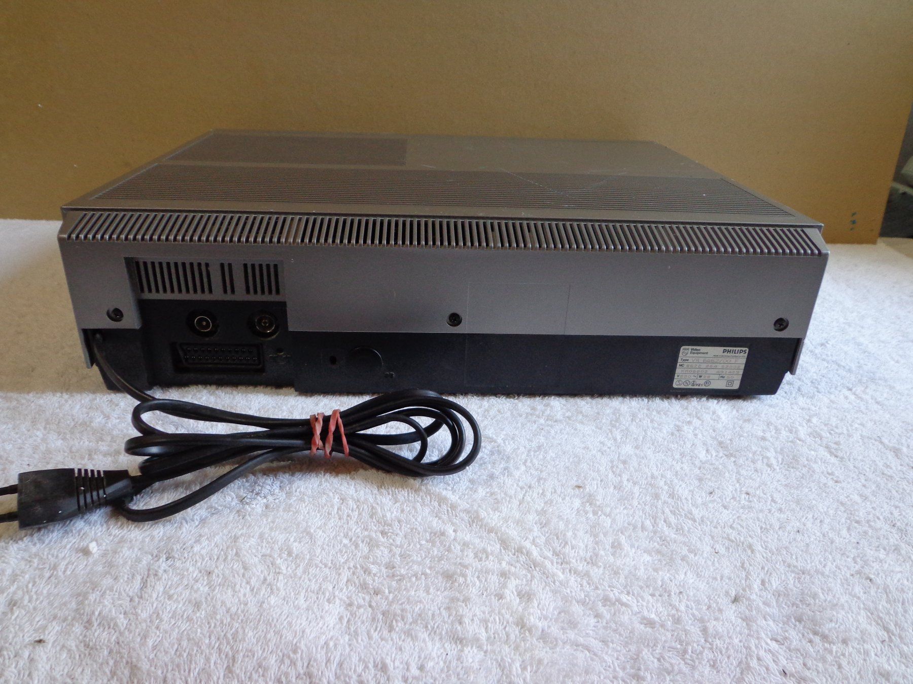 Philips Registratori: Philips VR 6462 Videorecorder VHS, Retro! – Usato da Ligornetto venduto da Faffarel 5