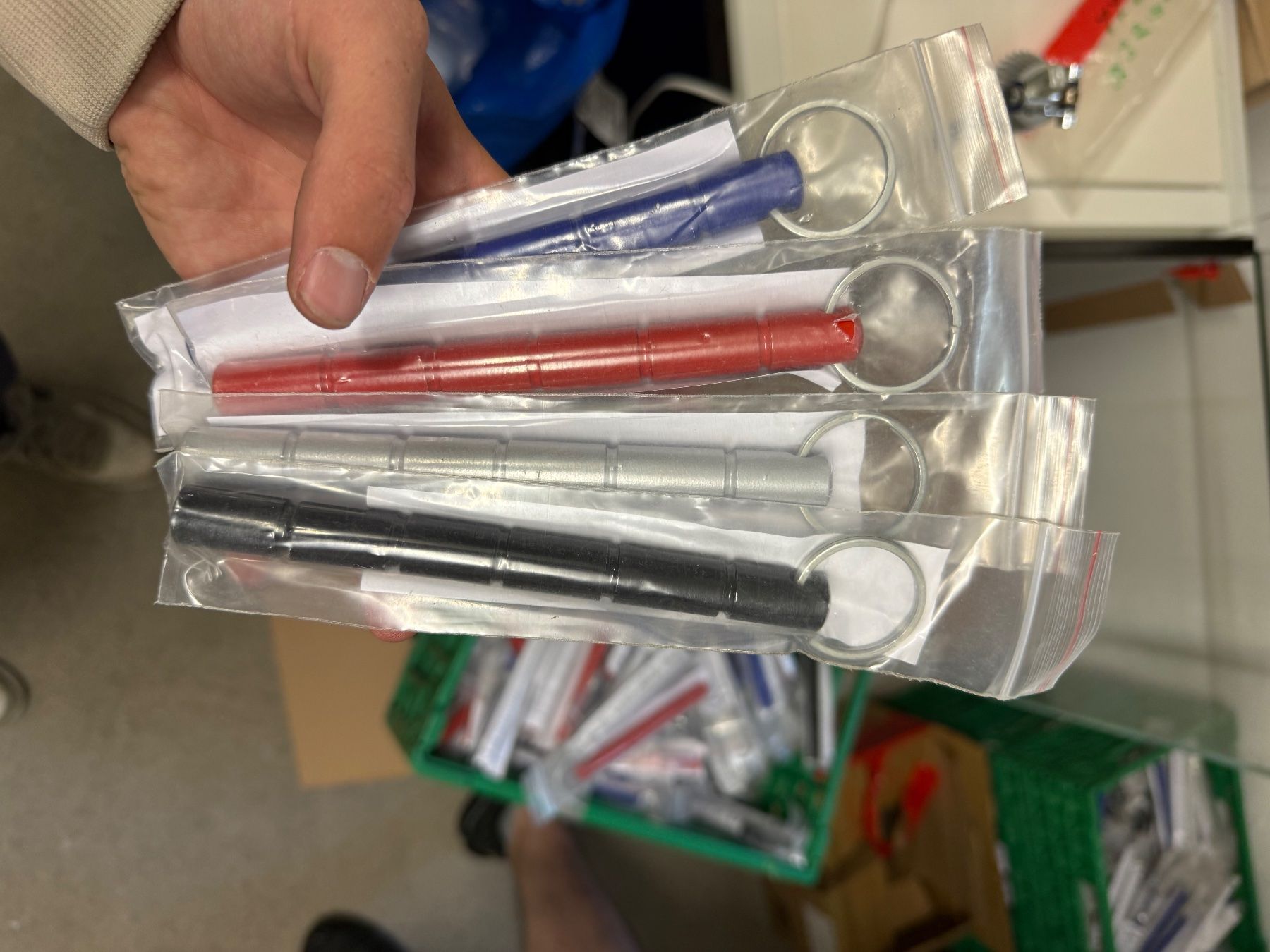 Schlüsselanhänger & - bänder: Kubotans – Neu und originalverpackt aus Lenzburg von sve_56wj