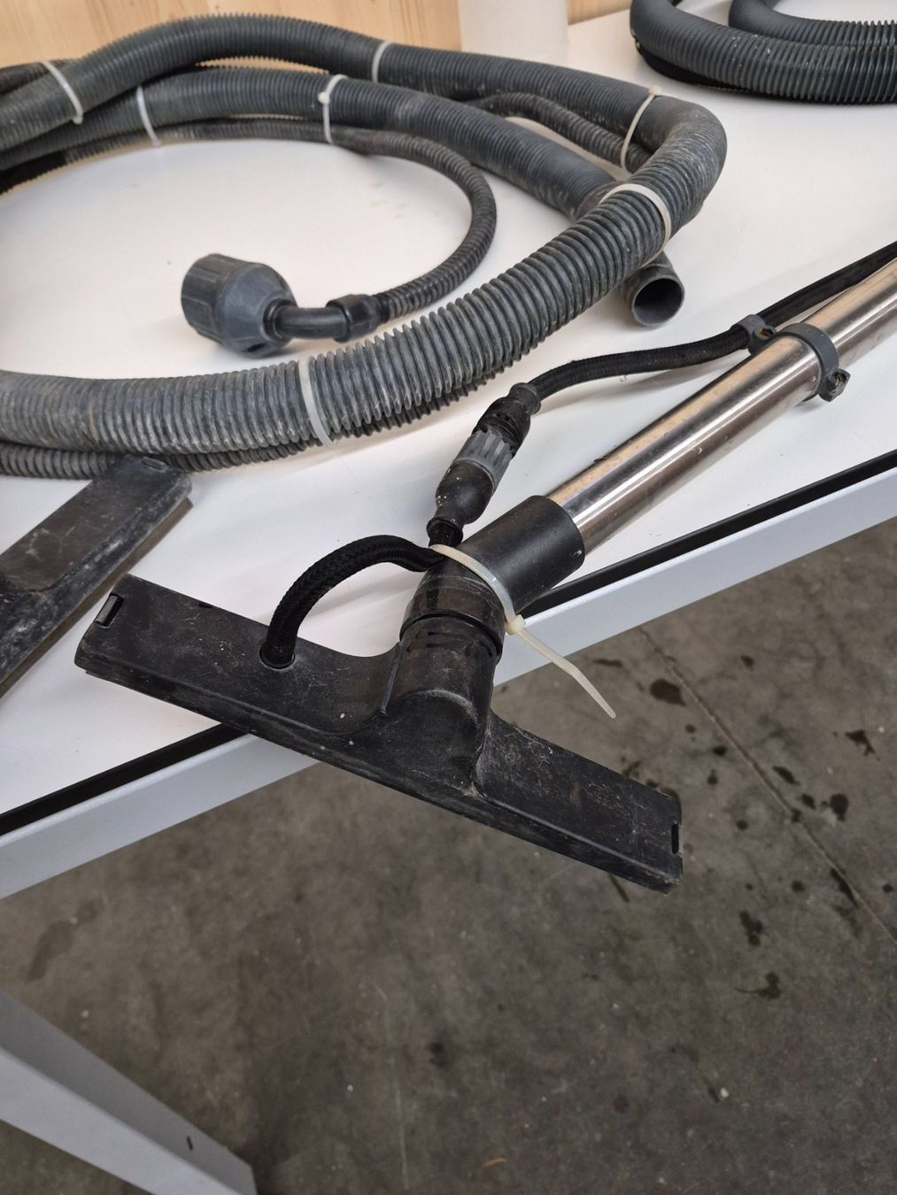 Cleanfix Dampfreiniger: 057 Cleanfix DS 7‑1 Dampfsauger – Gebraucht aus Derendingen von Meisterstuecke 7