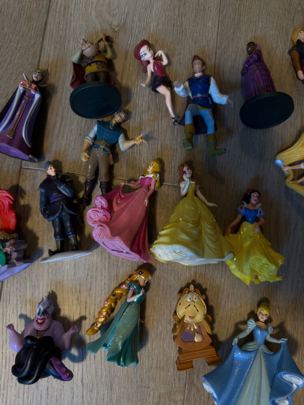 Disney Statuette: Disney figurine bundle, great for spring collecting! – Usato da Bernex venduto da Oma44 2