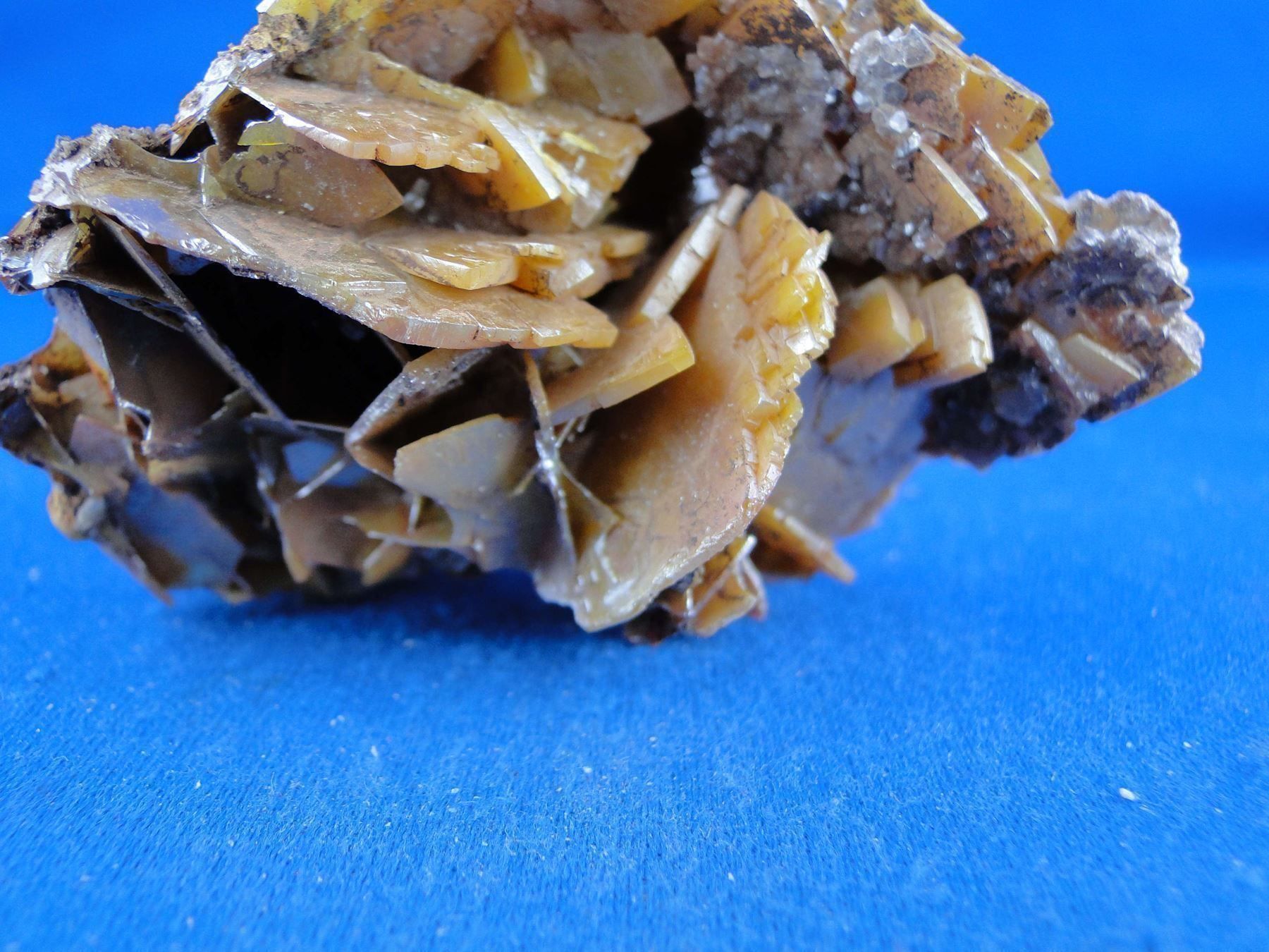 Minerali & Pietre curative: Wulfenit – Usato da Schinznach Bad venduto da Demerald 2