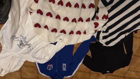 Lot 5 habits taille M Laura