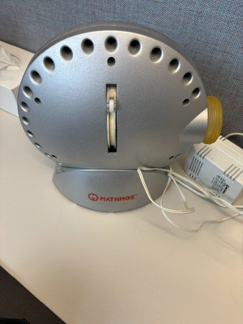 Mathmos Lampade: Mathmos Space Projector – Usato da Zürich venduto da Coco2026 2