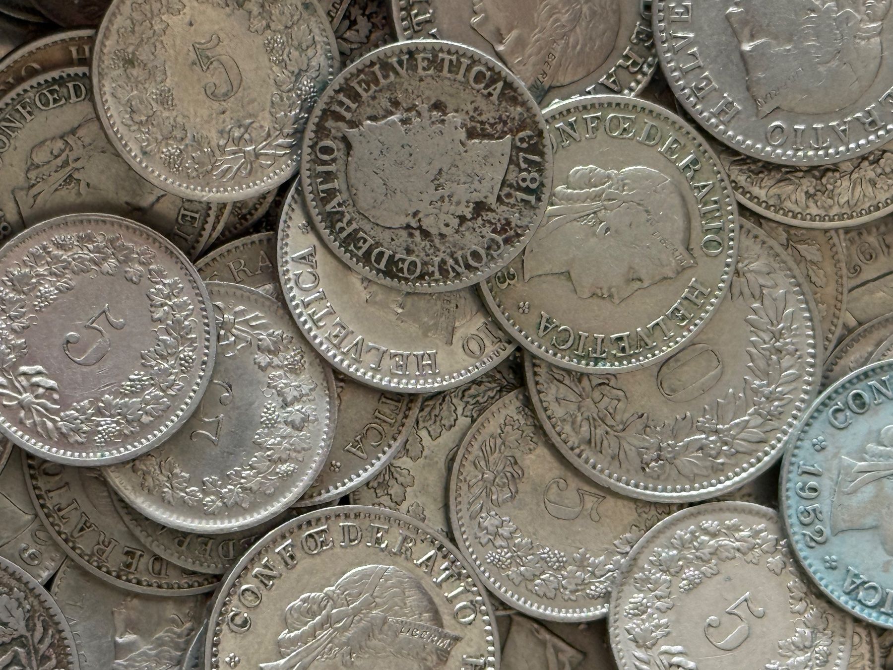 Toutes les monnaies: Über 3kg Schweizer Kleingeld ab 1879 – D'occasion à Hinterkappelen par Numismatik3032 3