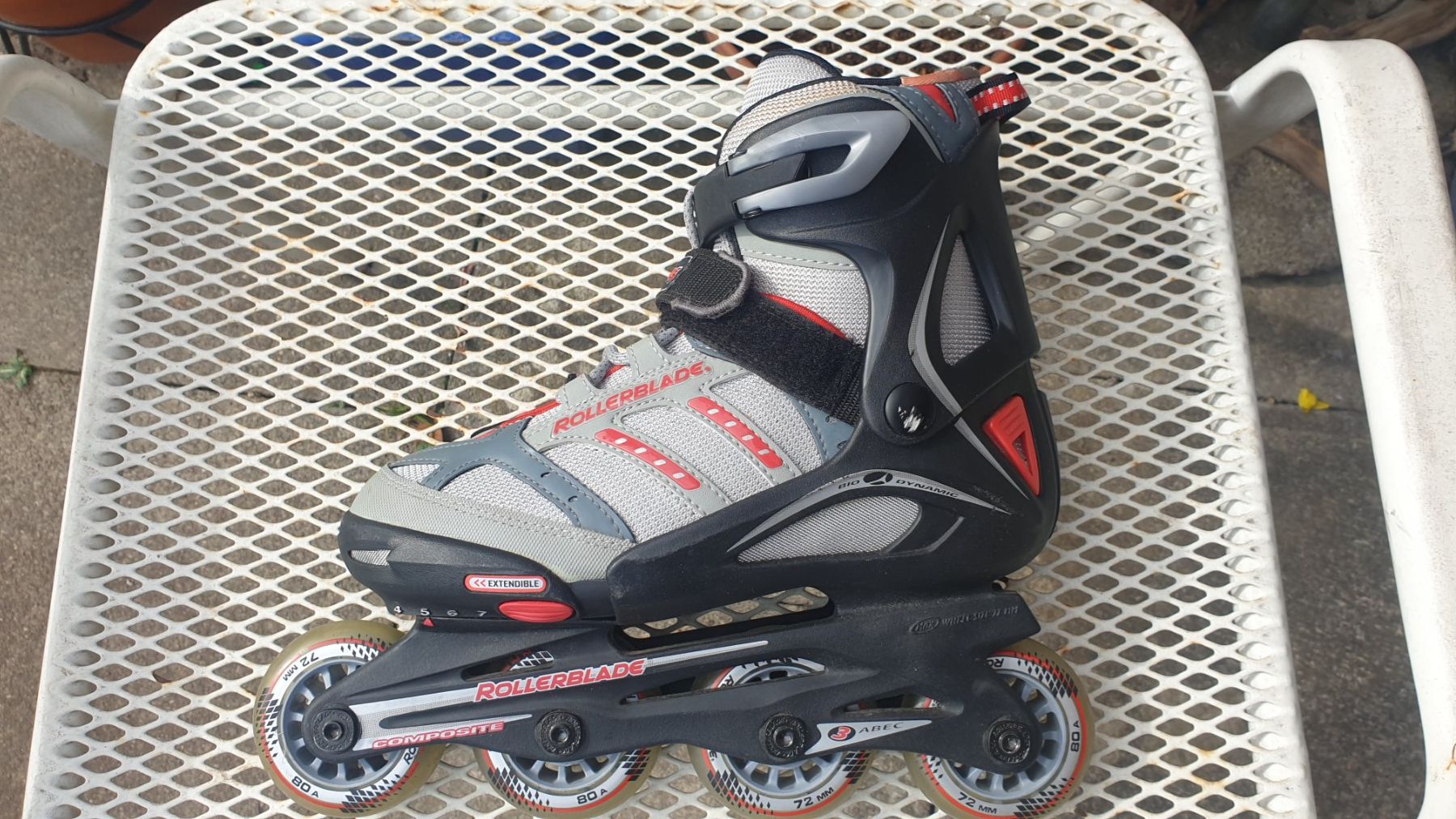Pattini in linea & Pattini a rotelle: Rollerblades Junior soft Grösse verstellbar – Usato da Zürich venduto da mba_7zzf 1
