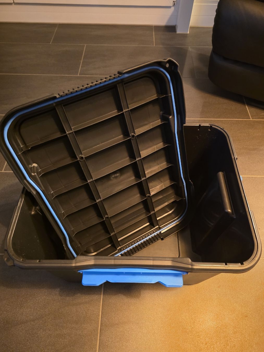 KIS Scuba Box M - Praktische Aufbewahrungsbox (Gebraucht) in ...