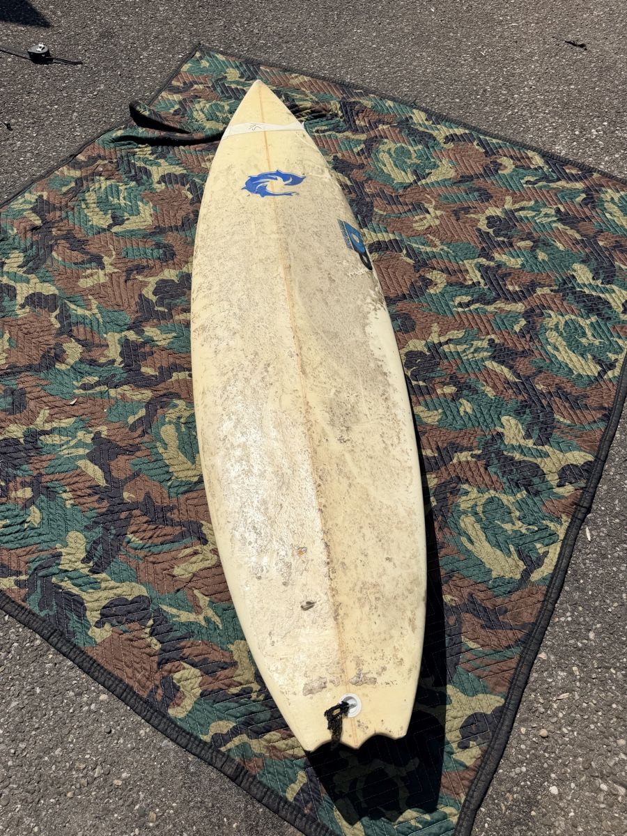 Tavole da surf e di nuoto: Surfboard – Difettoso da AARBURG venduto da cheapstuff