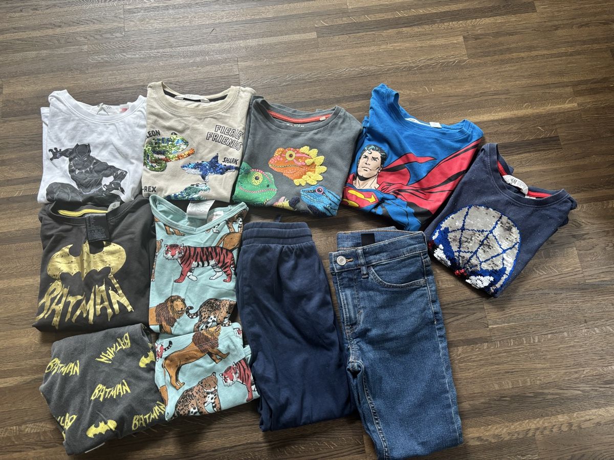 H&M Ensembles coordonnés: Boy summer clothes bundle size 122-128 – D'occasion à Thalwil par val_q76v