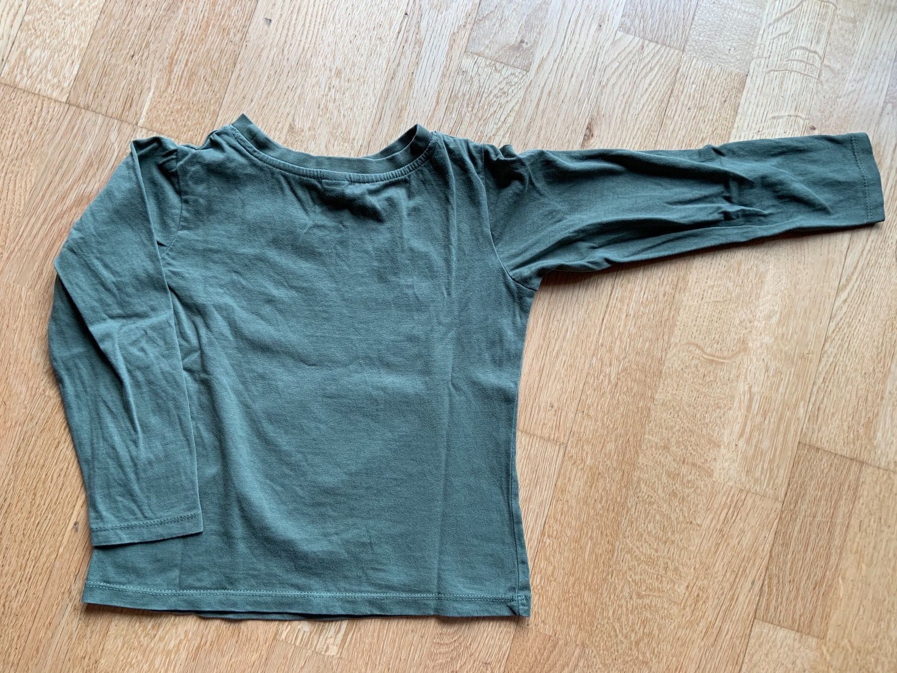 Maglioni & Felpe: Langarmshirt Gr. 110 – Usato da Wallisellen venduto da SPKWichtel 1