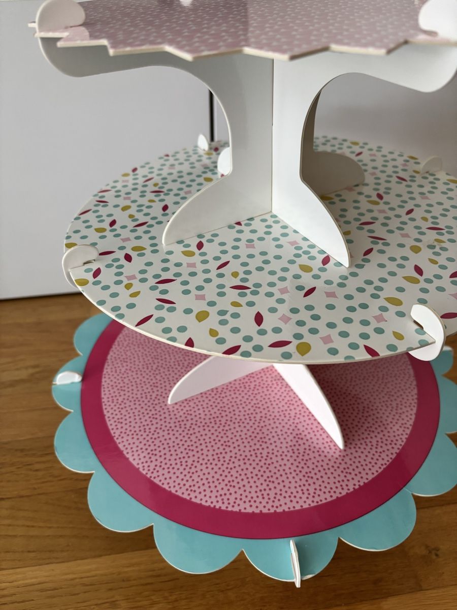 Tutte le decorazioni: Partyset mit Etagère – Nuovo (secondo la descrizione) da Zürich venduto da Lilyshop11 2