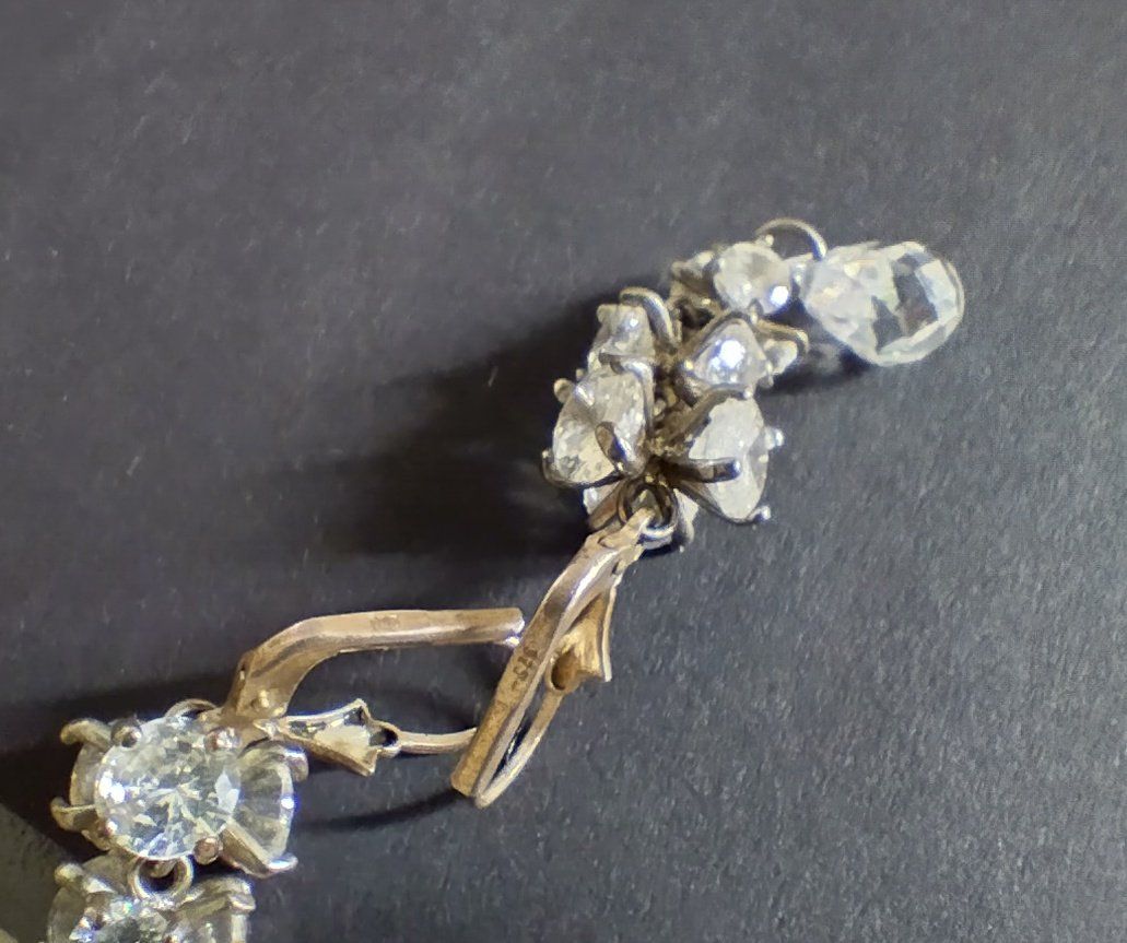 Ohrringe & -stecker: ELEGANTE OHRRINGE SILBER 925 BLING BLING – Gebraucht aus Romanshorn von Stubsinator 2