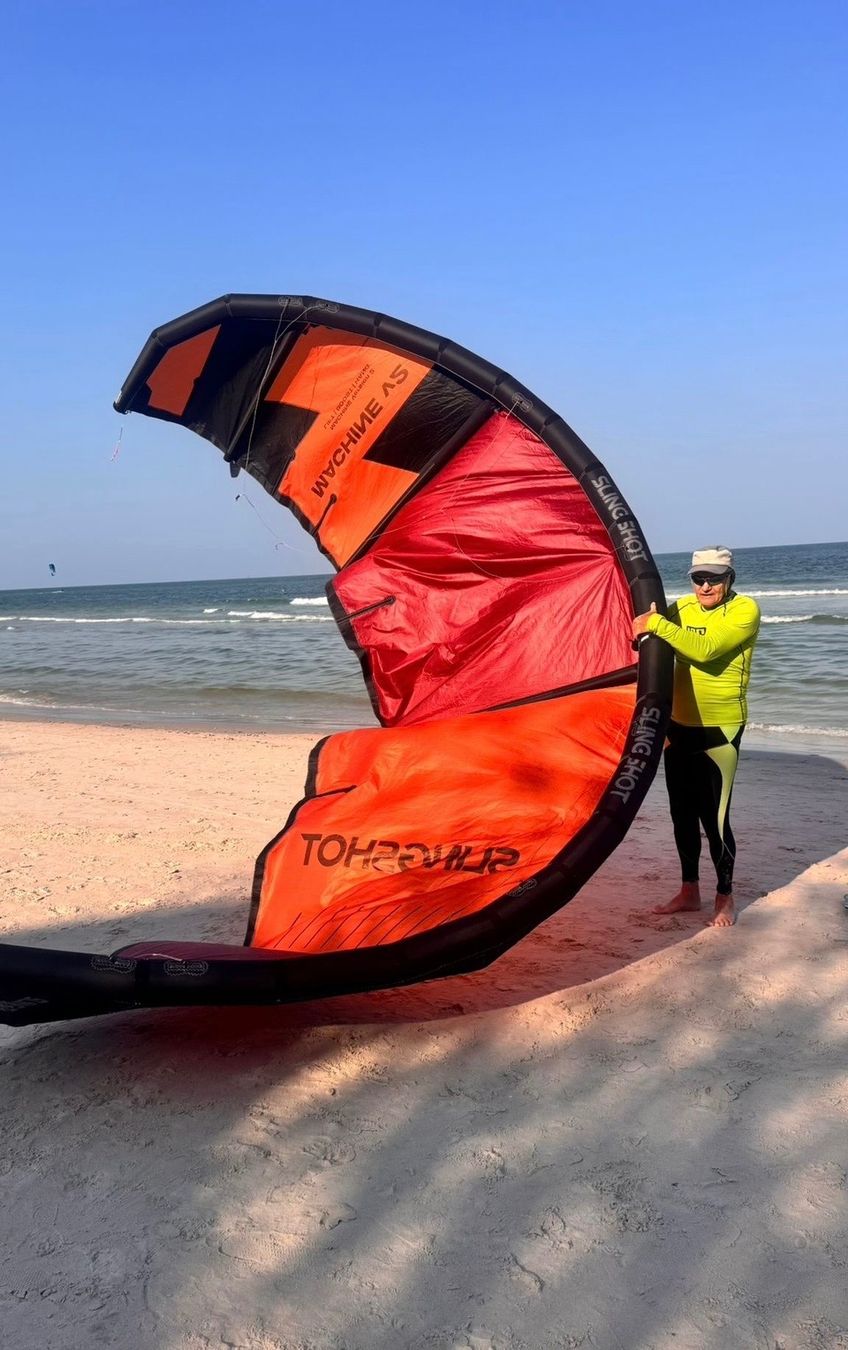 Slingshot Kite: Kite SLINGSHOT MACHINE V2 in 10m2 – Neuf (Voir description) à Winterthur par greypanther 1
