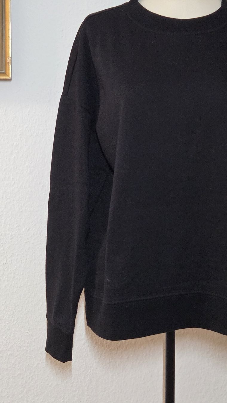 Primark Pulls & Sweat-shirts: Schwarzer & violetter Basic-Pulli, Gr. M – Neuf (Voir description) à Kreuzlingen par MeinKleinesAtelier 4
