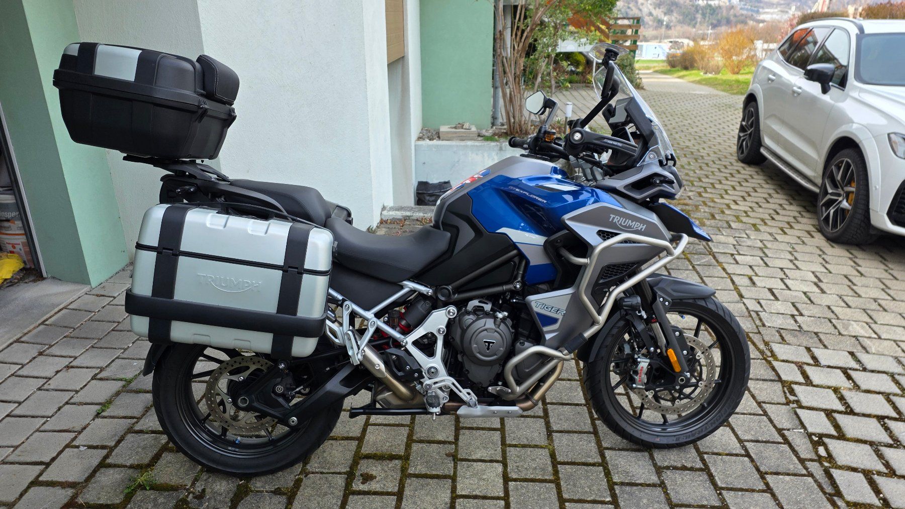 Triumph Enduro: Neuwertige Triumph Tiger 1200 GT Explorer – Neu (gemäss Beschreibung) aus Trimmis von hitschi01 3