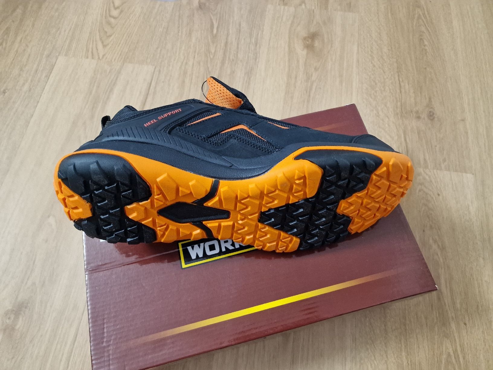 Scarpe da uomo: Sicherheitsschuhe GR 47 NEU – Nuovo (secondo la descrizione) da Wil SG venduto da aerofire 1