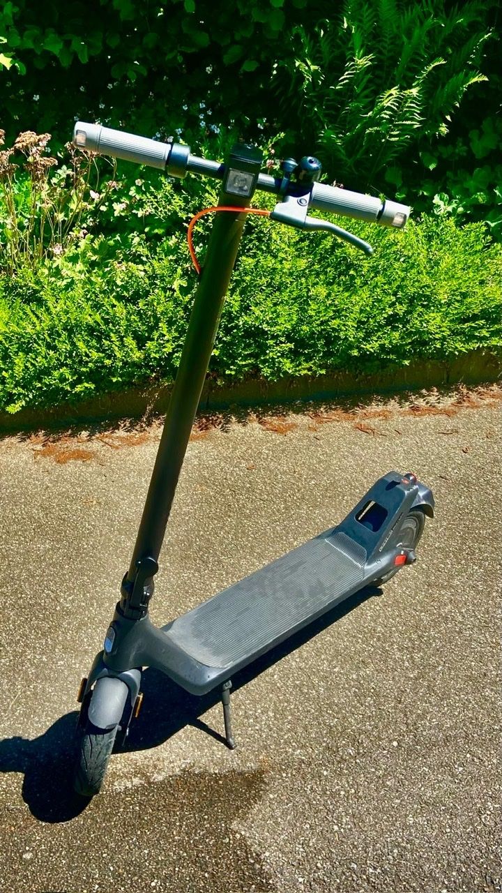Xiaomi Kickboard: E-Scooter – D'occasion à Henggart par bauman