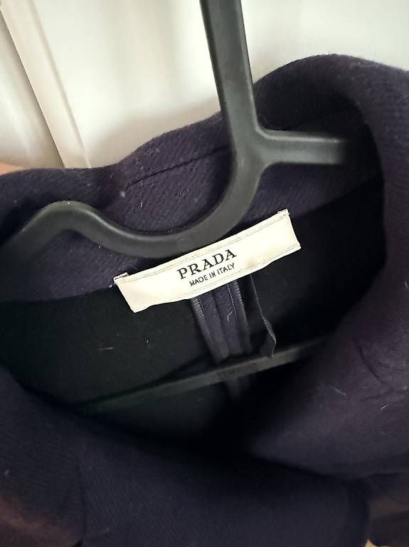 Cappotti: Prada Wool peacoat 38EU – Usato da Küsnacht ZH venduto da Milla_dpr 4