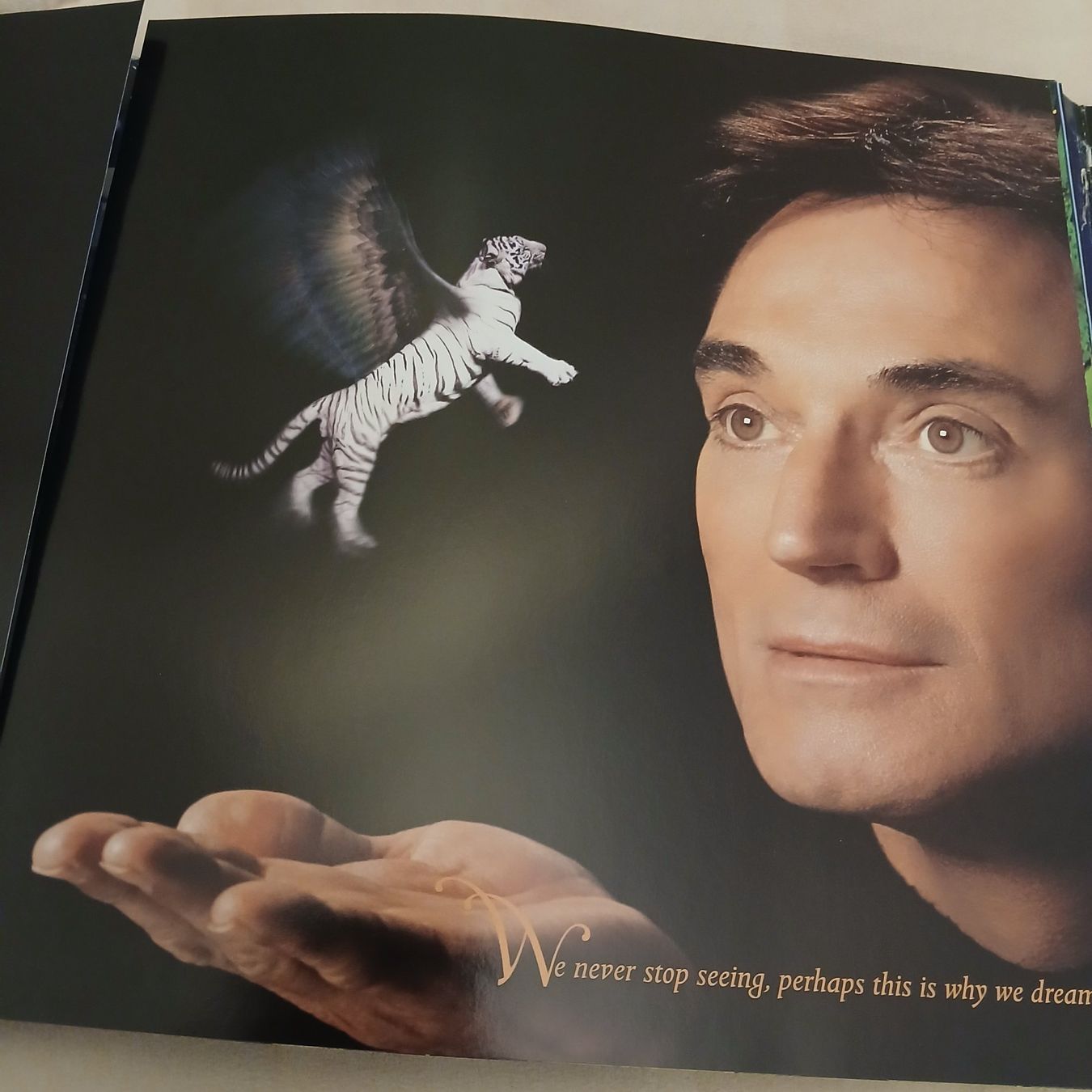 Dokumente: Siegfried & Roy Las Vegas 2003 Programmheft mit Autogramm – Gebraucht aus Zürich von sim_bpc8 1