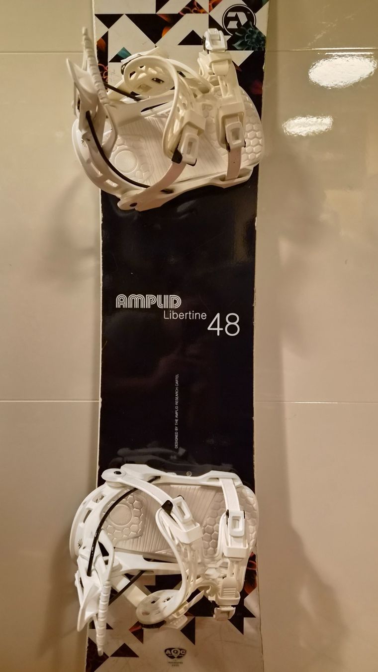 Boards: Amplid Snowboard 140cm inkl. Bindung – D'occasion à Oberrieden par Raja011 2