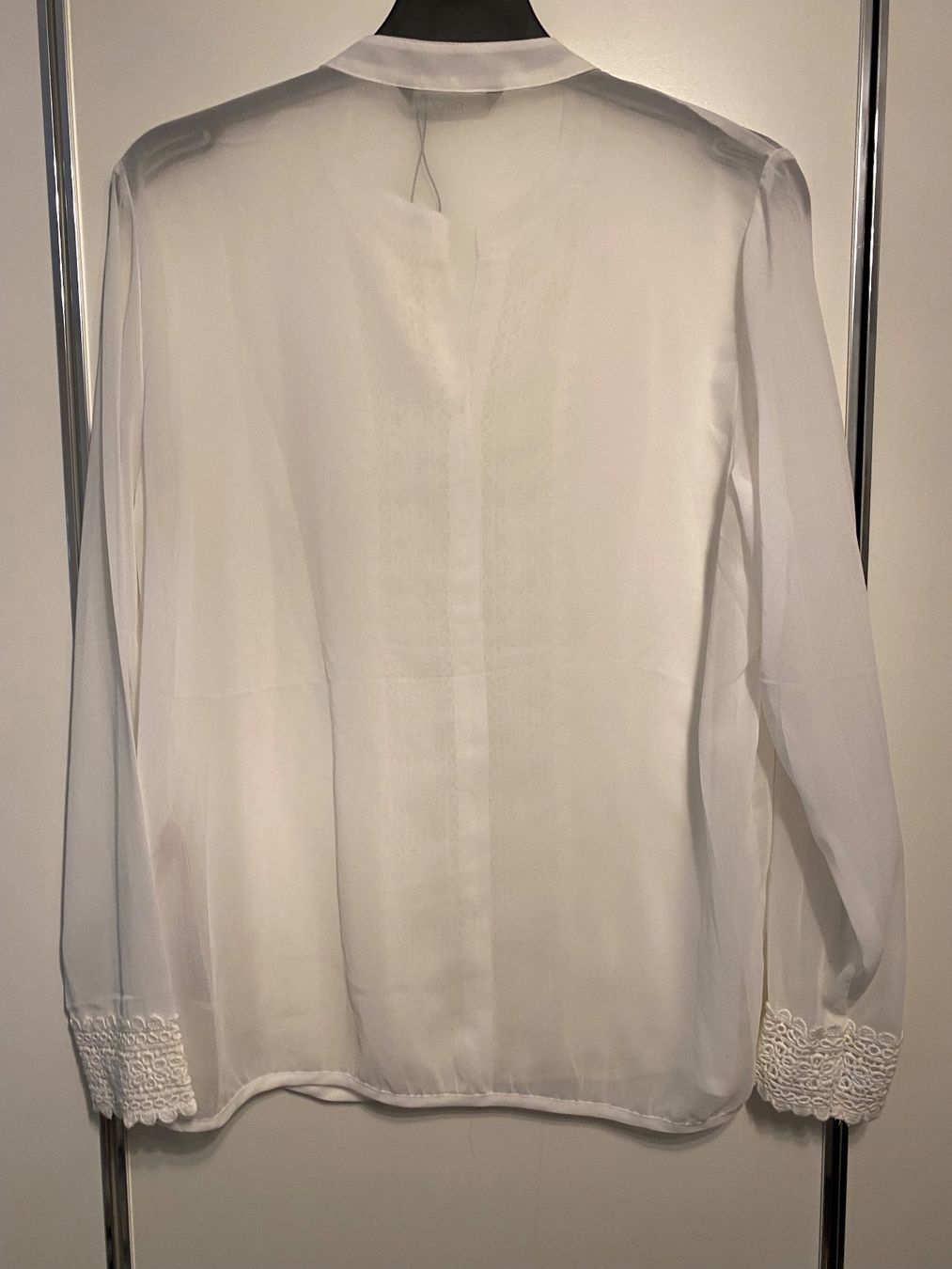 Only Camicette: Damen bluse von ONLY gr.38 Neu – Usato da Pfungen venduto da Sheki56 4