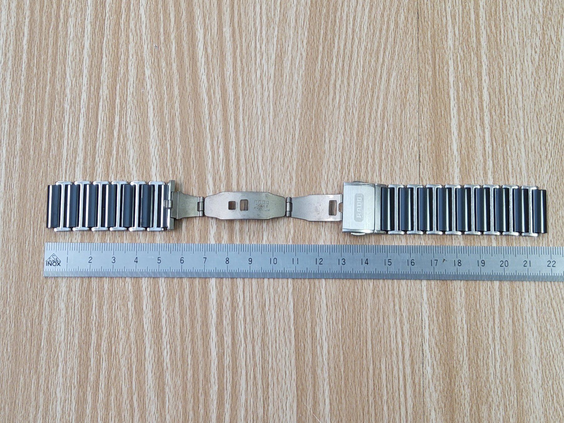 Armbänder & -reifen: Rado Keramik-Uhrenband, Modell Integral L, Ref. 04442 – Gebraucht aus Glarus von Seimen69 1