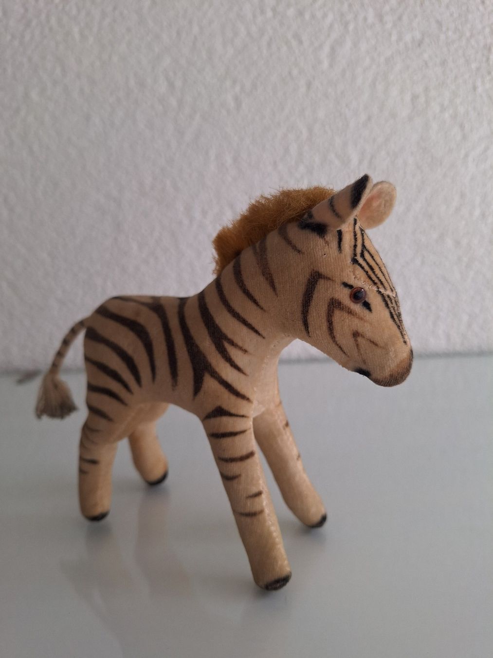 Steiff Giocattoli: Steiff Zebra aus Samtplüsch – Usato da Sissach venduto da luvama 1
