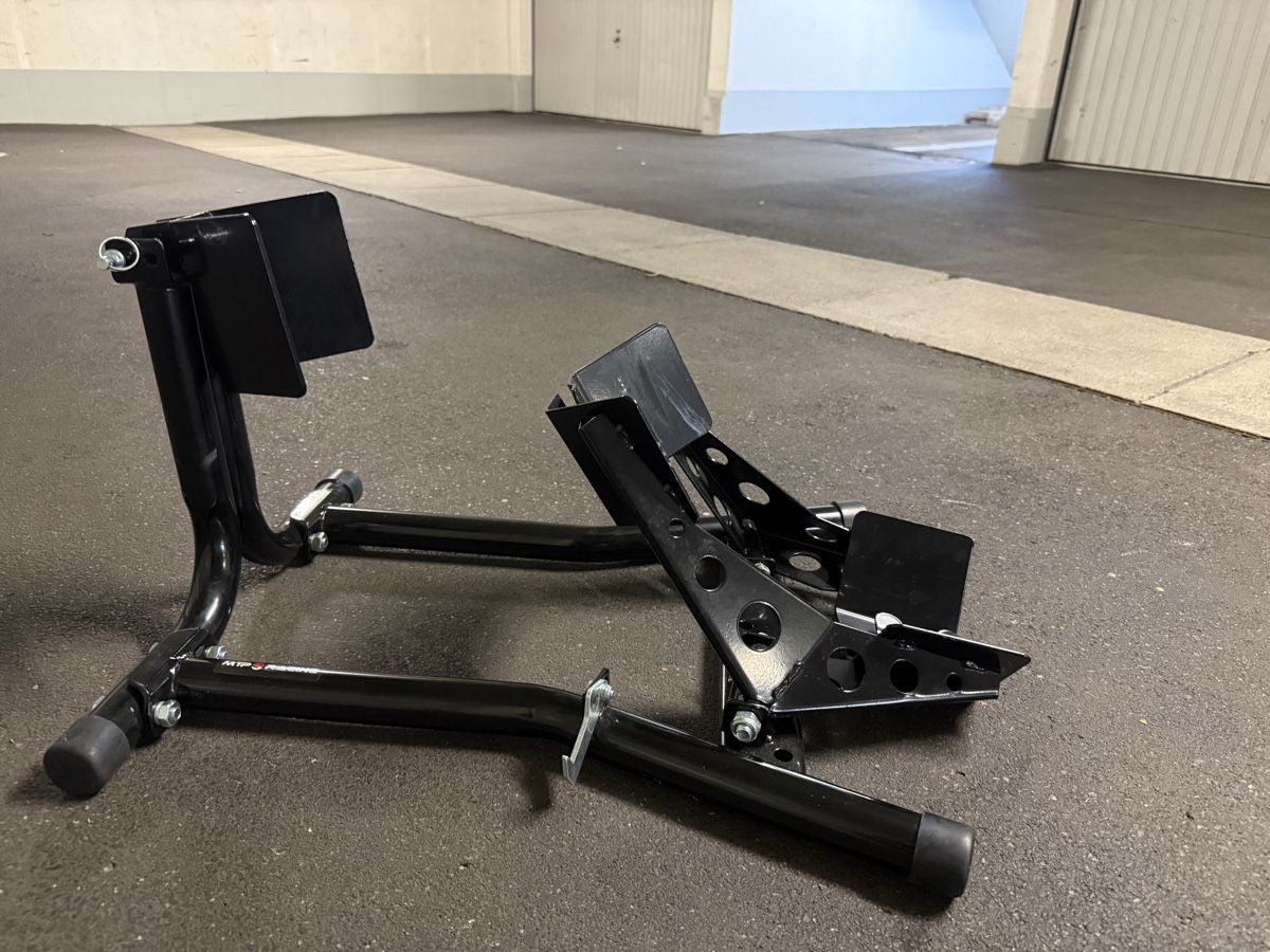 Stander: Motorradwippe, Ständer - MTP Racing – Usato da Buch am Irchel venduto da Sweetharth