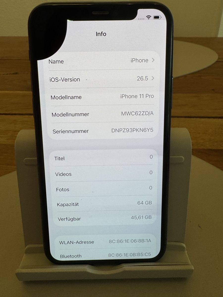 Apple Handys / Smartphones: iPhone 11 Pro – Defekt aus Adliswil von Busys 1